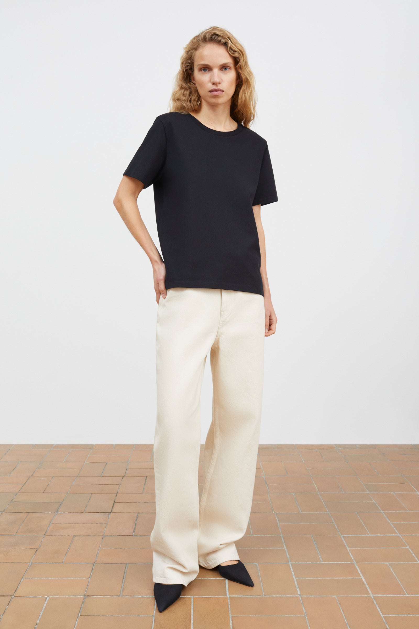 Skall Studio Loui regular tee Tee Black